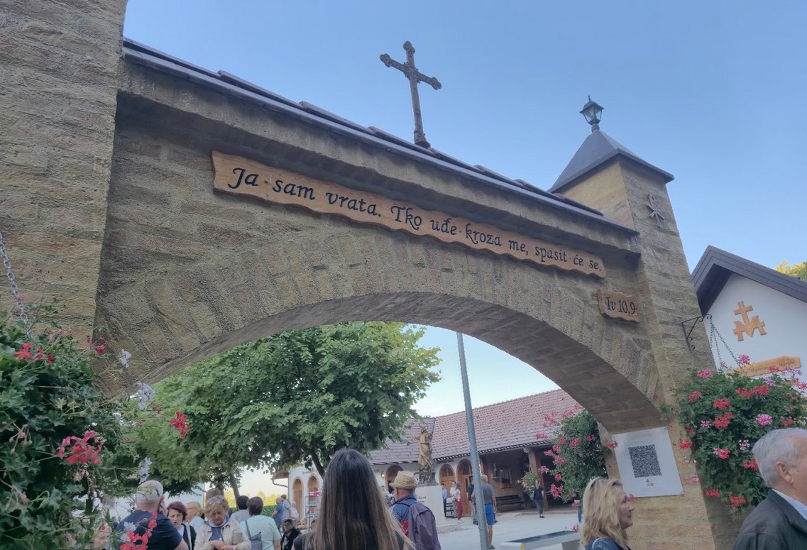 FOTO Velika Gospa u Šumanovcima: Vjera, mir i hladovina u srcu šume