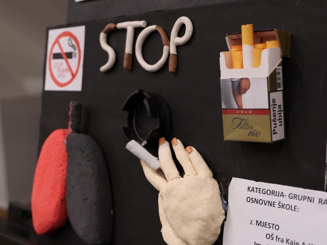 U Požegi otvorena izložba „Kreativni i Neovisni“: Mladi poručuju jasno „NE“ ovisnostima