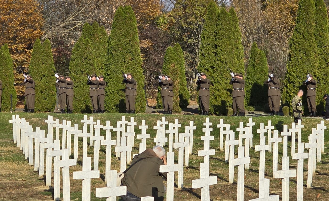 Vukovar se oprostio od Jean-Michela Nicoliera: 20.000 ljudi na pogrebu