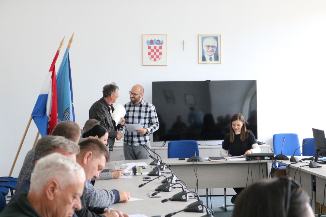 U Pakracu dodijeljeni ugovori poduzetnicima