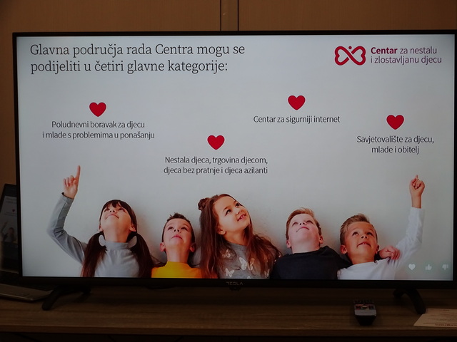 OKRUGLI STOL U SLAVONSKOM BRODU: Kako poludnevni boravci pomažu u sprječavanju vršnjačkog nasilja