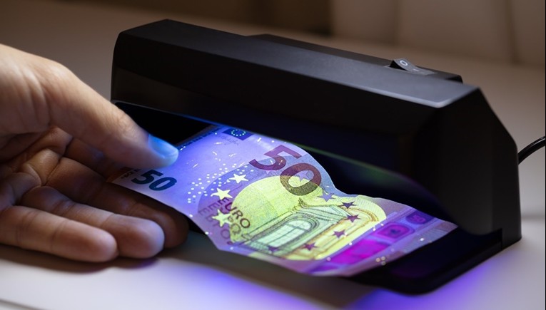 Dogovor bio čvrst, novčanice malo manje