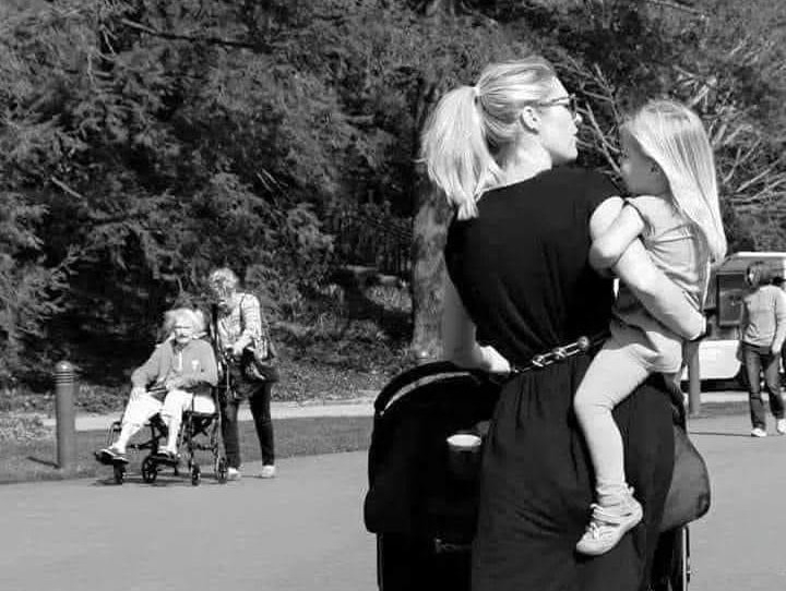 Na Dušni dan palimo milijune lampiona – ali koliko puta upalimo svjetlo jedni drugima?