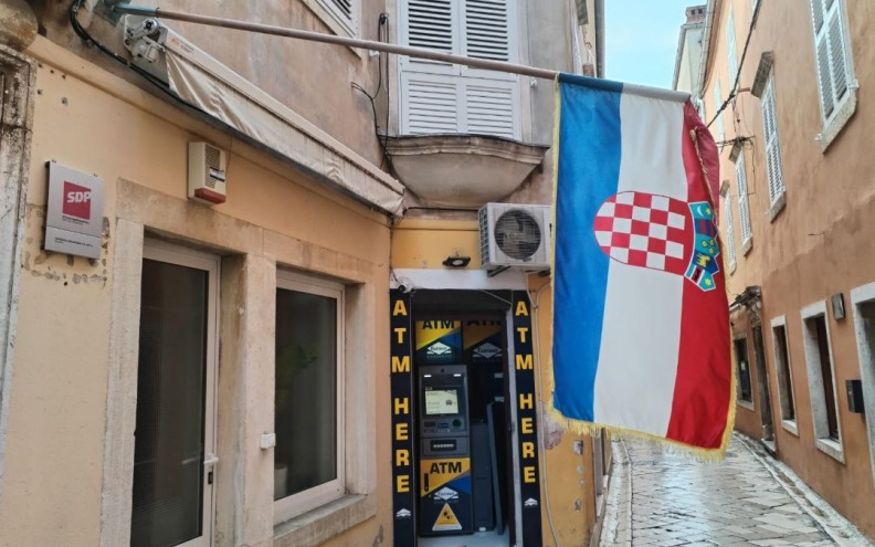 O iluziji promjene i kolektivnom pristanku na propadanje