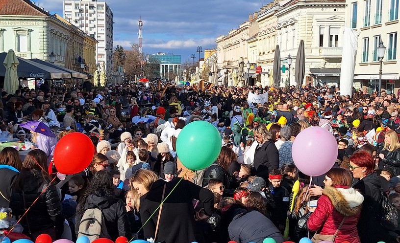 Maskenbal se ipak održava: Mališani u utorak preuzimaju Vijuš!