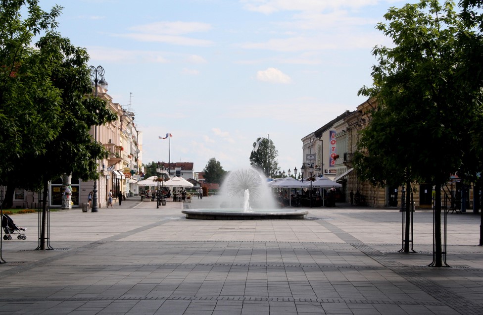 Oda Slavonskom Brodu: Sretan ti rođendan!