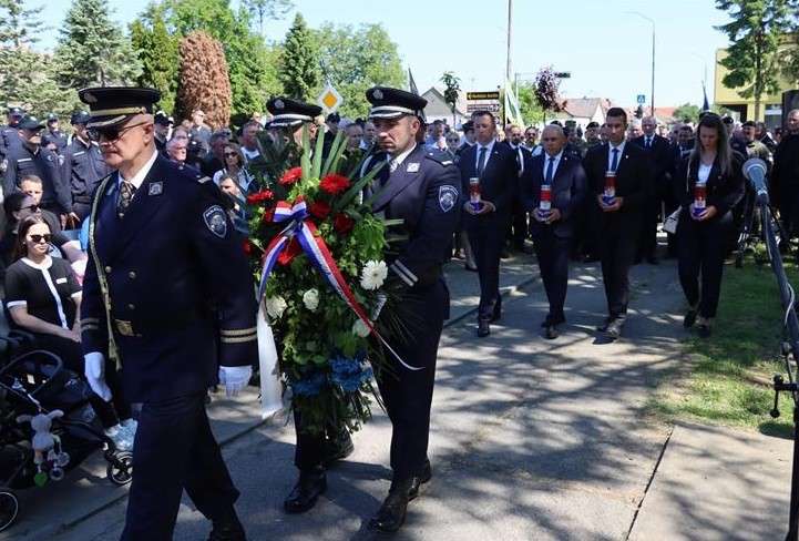 Dvanaest hrvatskih redarstvenika – sjećanje koje ne blijedi