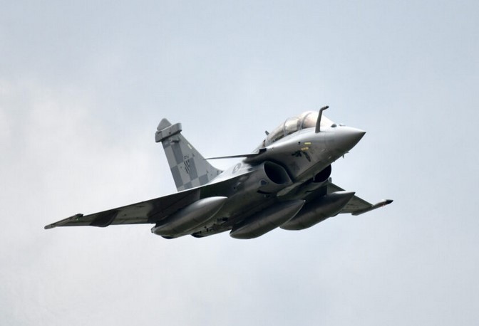 Rafale avioni nadlijeću Hrvatsku: Zračni pozdrav povodom Dana državnosti