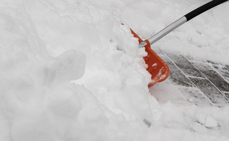 Snježna noć na istoku Hrvatske: do 15 centimetara snijega i opasni uvjeti na cestama